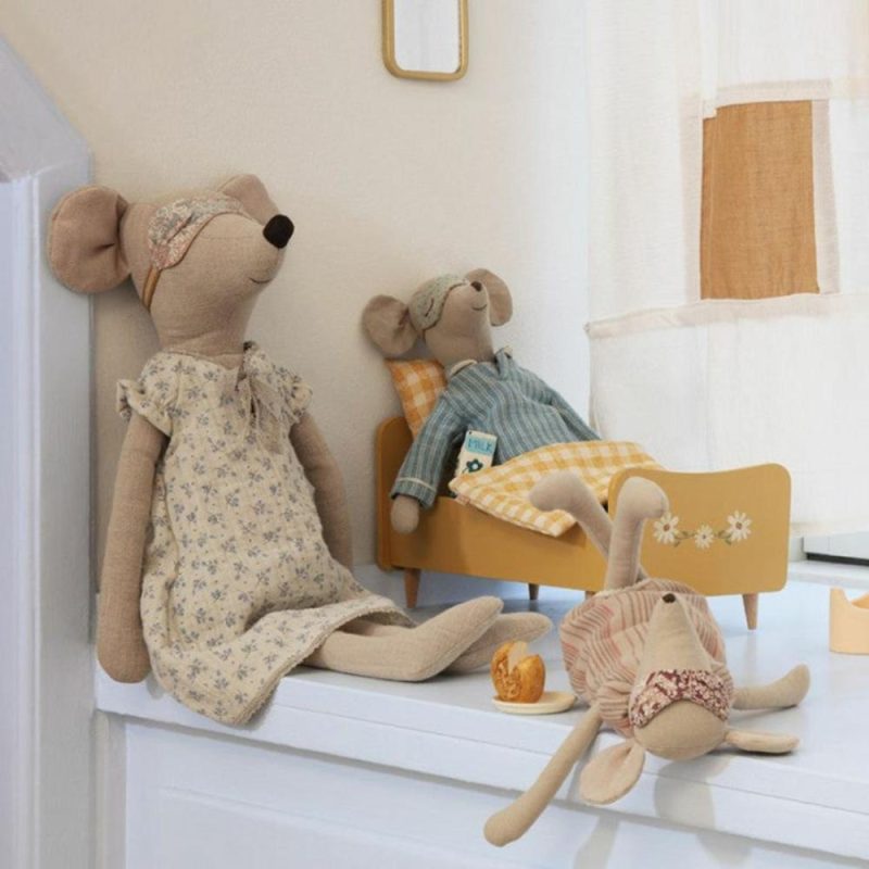 Dolls & Dollhouses | Medium Mouse In Pajamas Dolls & Dollhouses Dolls & Dollhouses